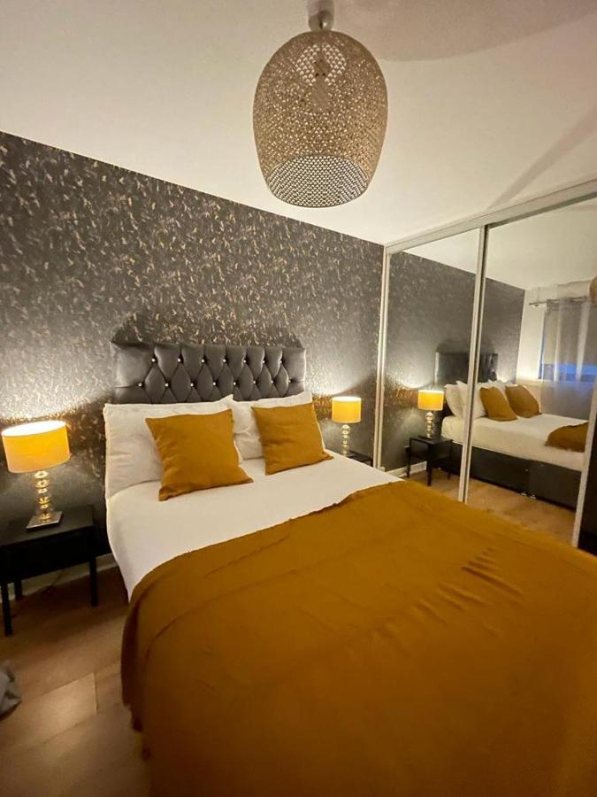 Bijou Merchant City Apartment With Parking Glasgow Exterior photo
